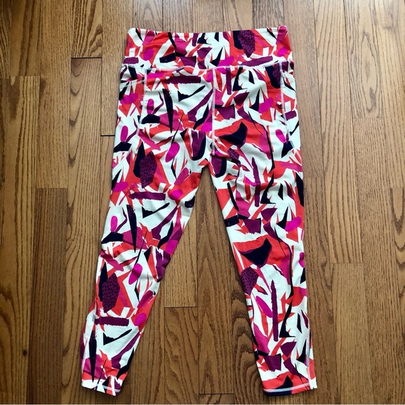 J Dow Fitness x Target Collection Geometric Pattern leggings Women’s Size 2X - Picture 7 of 7